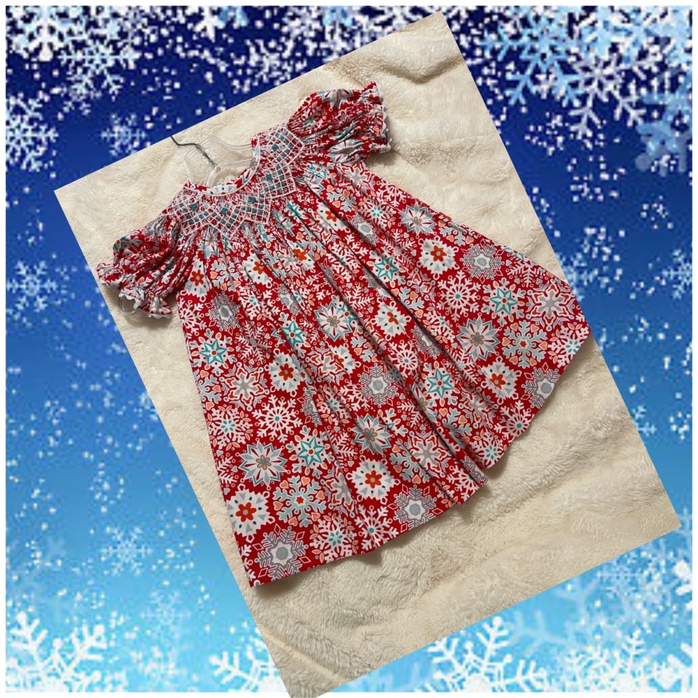 Smocked Snowflake ❄️ Dress NWT 18M